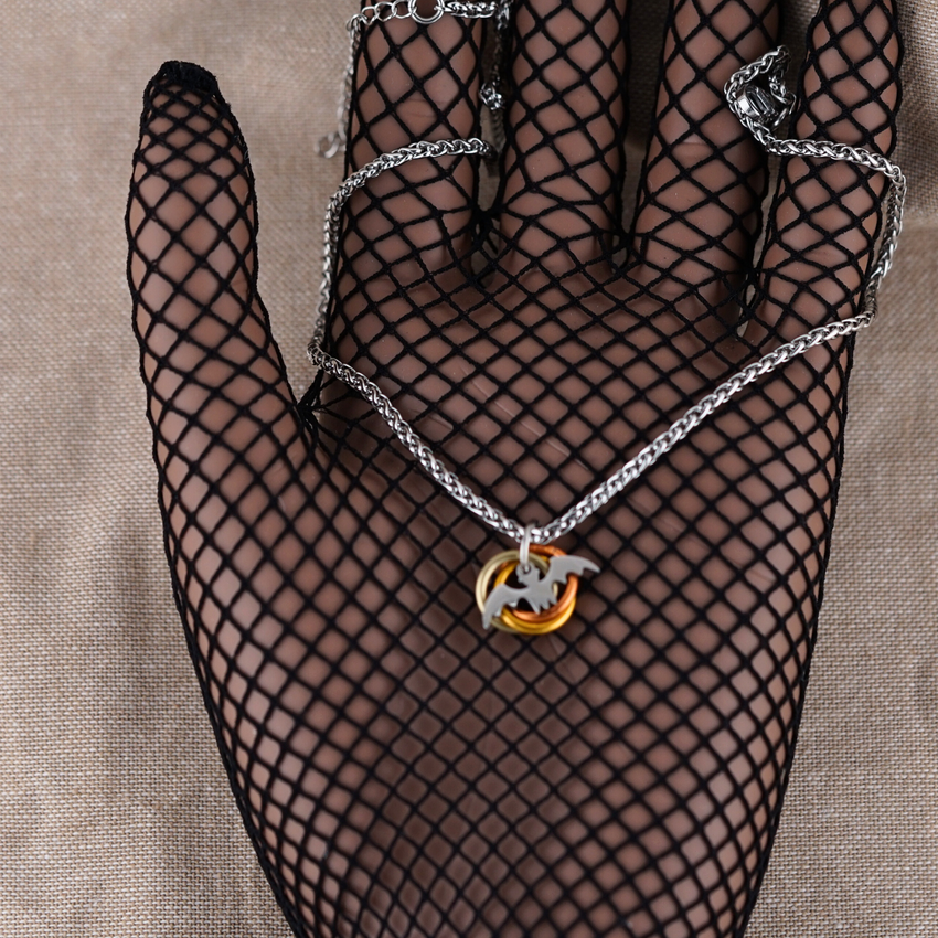 Bat O Ring Wheat Chain