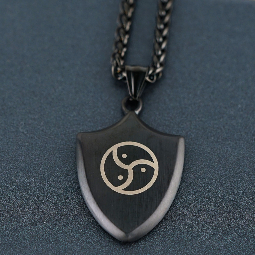 Bold Dominant Necklace