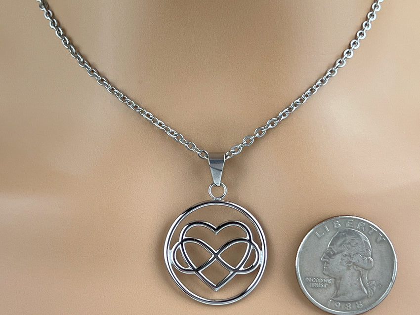 Polyamorous Infinity Heart O Ring Necklace Discreet Day Collar, Locking Options 24/7 Wear