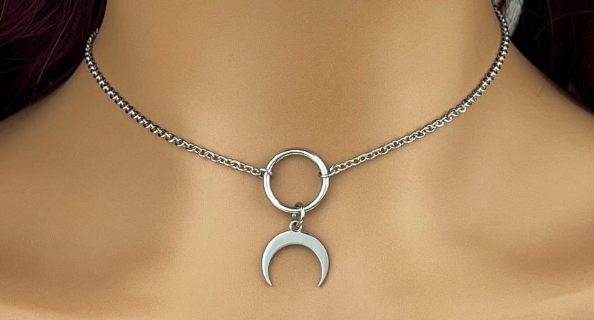 Submissive Necklace Moon Horn