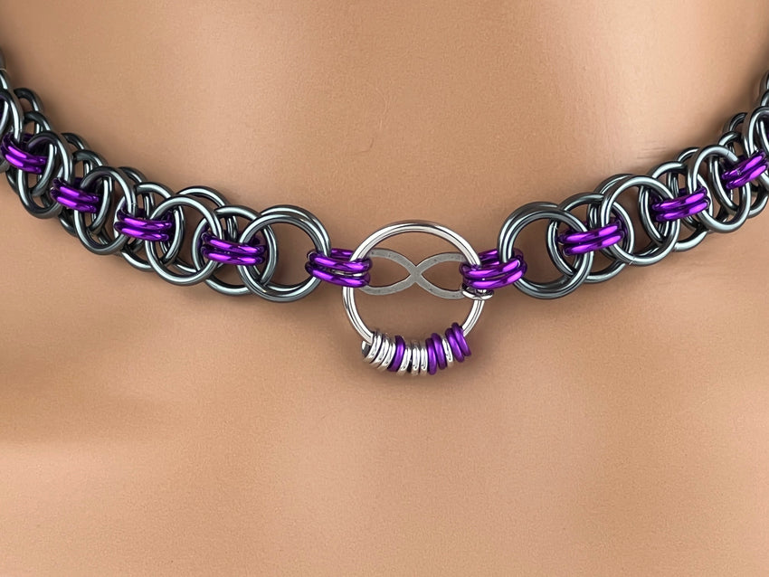 Chainmaille Infinity Heart Morse Code