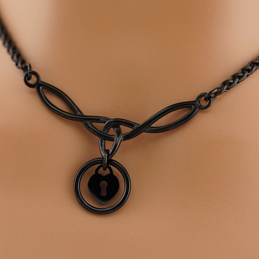Black Stainless Steel Celtic O Heart Lock Day Collar – Submissive Day Wear