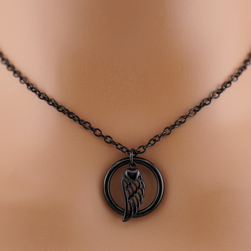 Angel Wing & Heart O-Ring Necklace