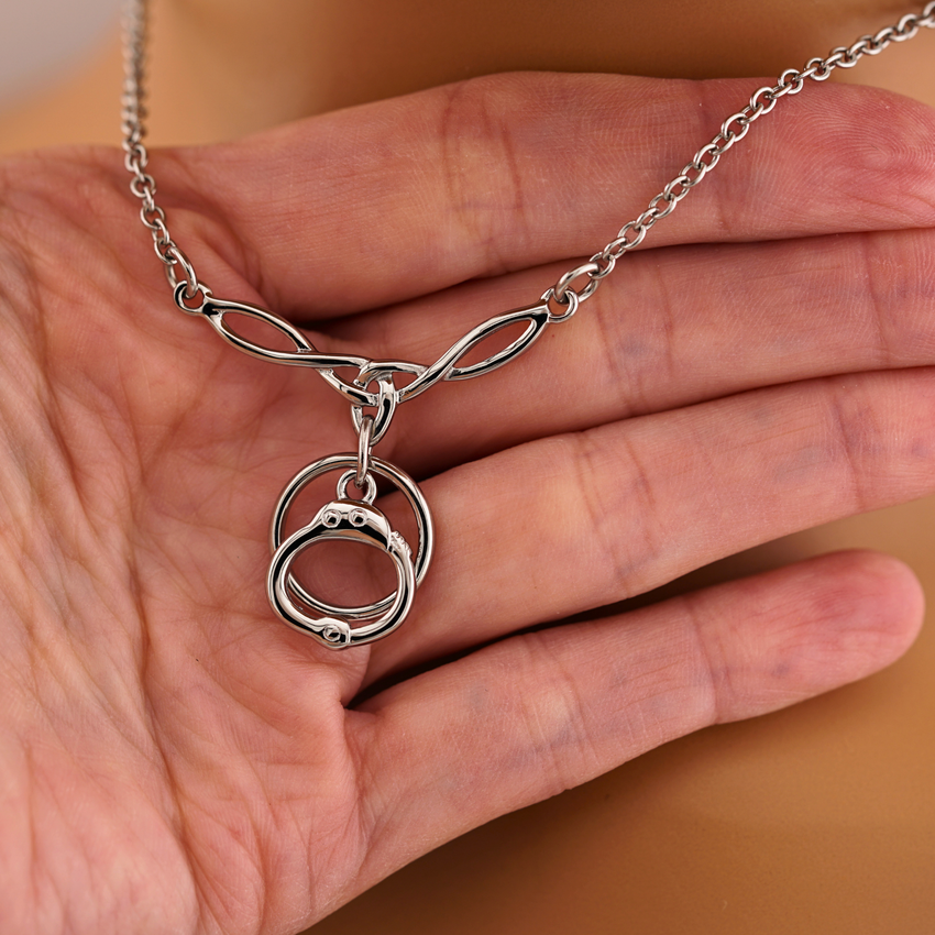 Celtic Knot O-Ring Day Collar Necklace with Handcuff