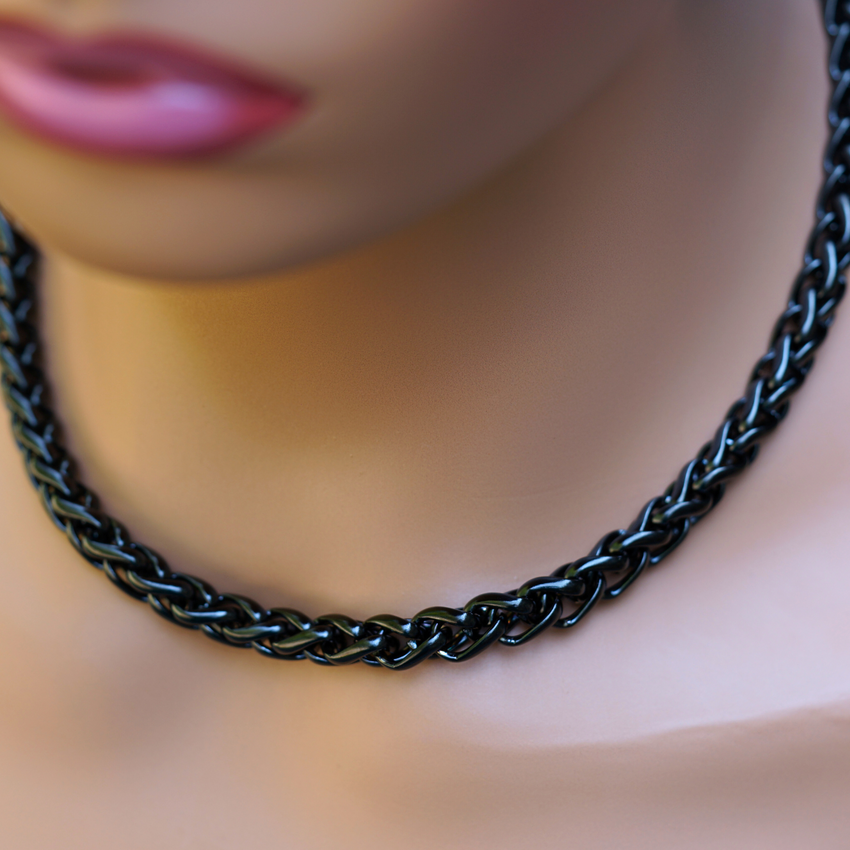 Locking Black Wheat Chain Choker