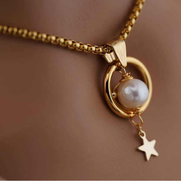Gold Star Pearl O Ring