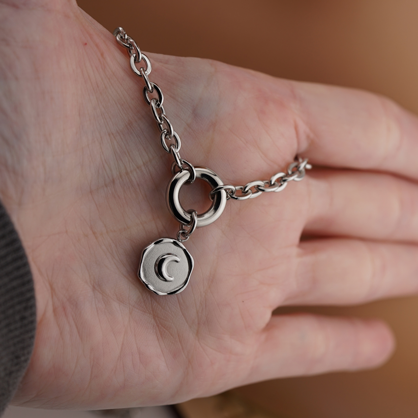 Gothic Witchy – Moon & O-Ring