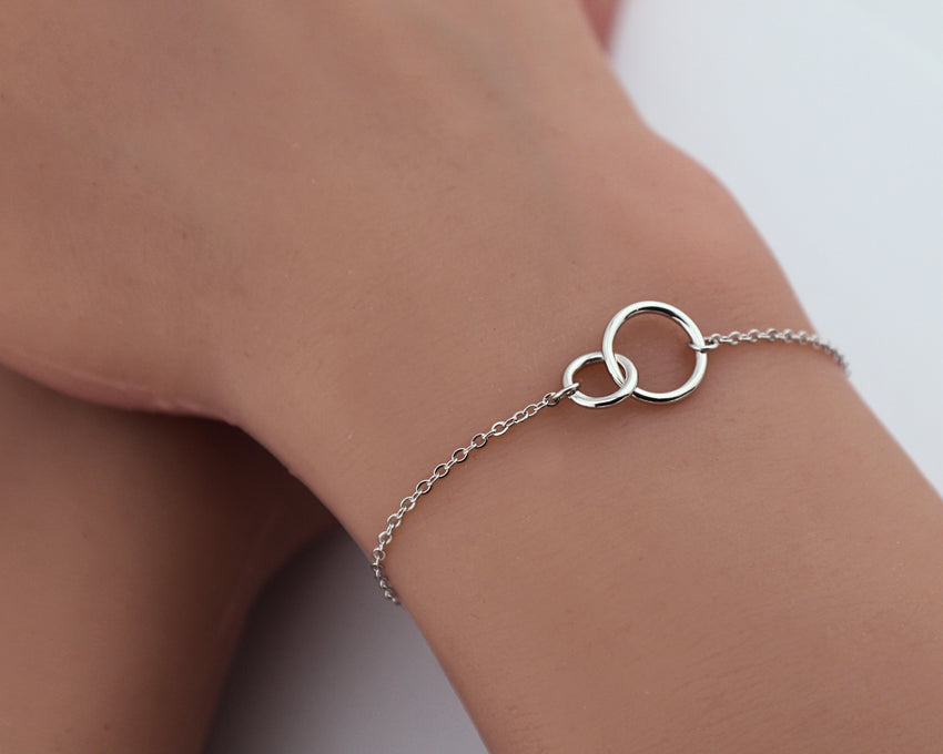 Sterling Silver Dainty Double O-Ring Bracelet