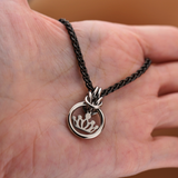 O Ring on Chainmaille w/ crown