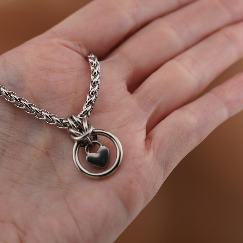 O Ring on Chainmaille w/ Heart